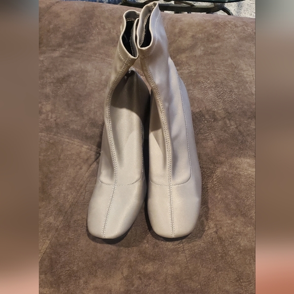Zara grey satin ankle boots - Picture 1 of 9